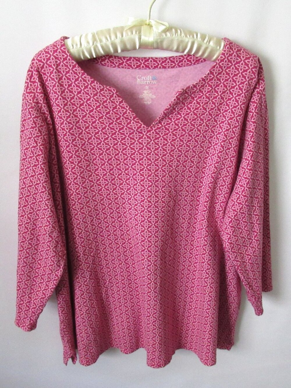 Croft & Barrow pink geo 100% cotton notch neck 3/4 sleeve tee *Sz 1X*